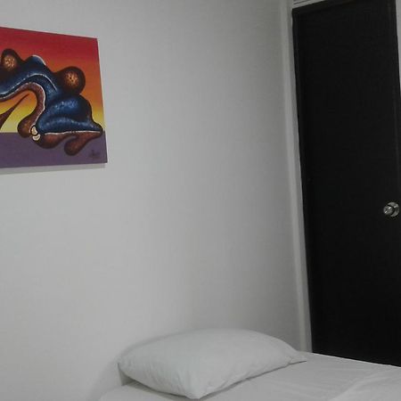 Hotel Bulerias Medellin Medellín Exterior foto